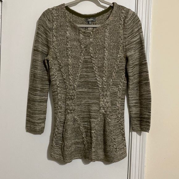 Neiman Marcus Sweater - Picture 1 of 4